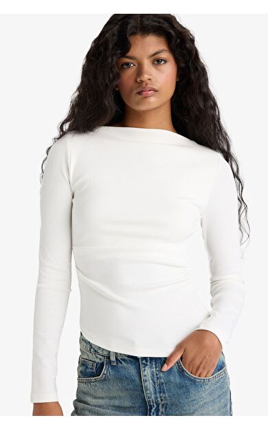 DeFacto Slim Fit Dar Kesim Kayık Yaka Ribana Uzun Kollu Tişört G1581AX25AUER105