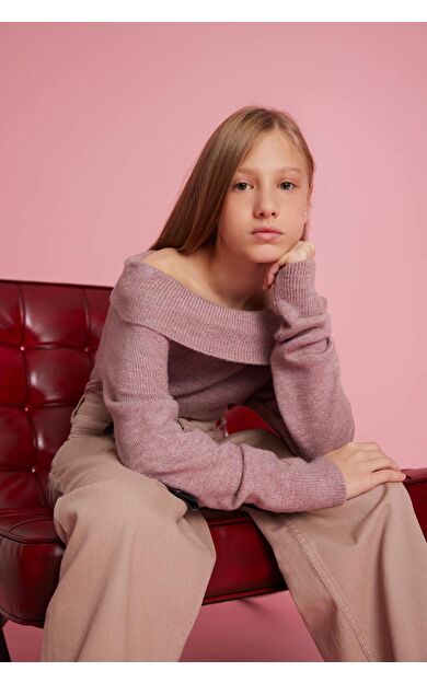 Kız Çocuk Omzu Açık Triko Kazak