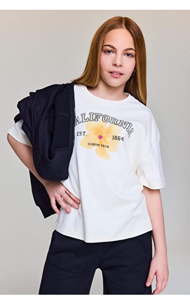 Oversıze Çiçekli Tişört Kız Çocuk