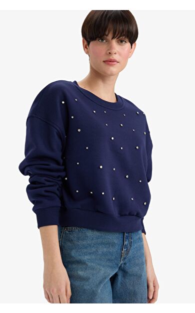DeFacto Boxy Fit Bisiklet Yaka İşlemeli Kalın Sweatshirt Kumaşı Sweatshirt G2153AX25WNNV28