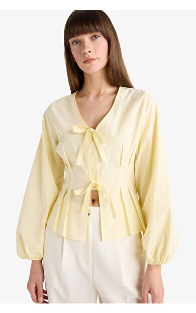 Fitted V Yaka Önden Bağlamalı Poplin Uzun Kollu Bluz