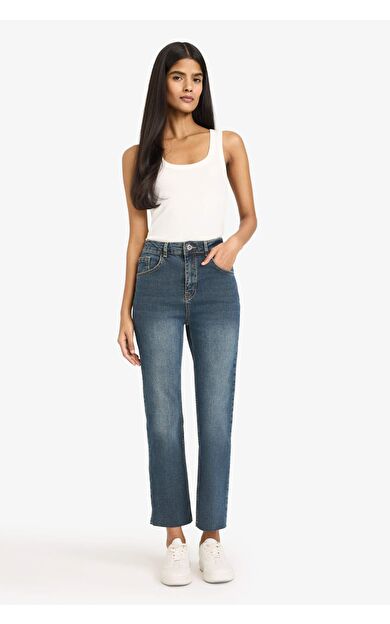 Crop Flare Fit Düşük Bel Bilek Boy Jean Yıkamalı Pantolon