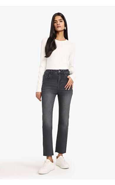 DeFacto Crop Flare Fit Düşük Bel Bilek Boy Jean Yıkamalı Pantolon