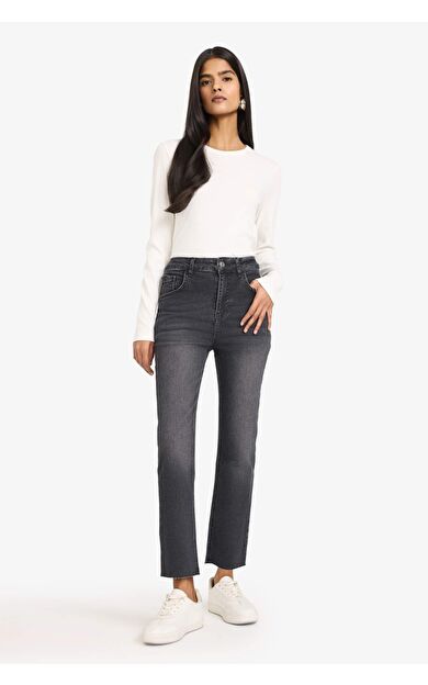 Crop Flare Fit Düşük Bel Bilek Boy Jean Yıkamalı Pantolon