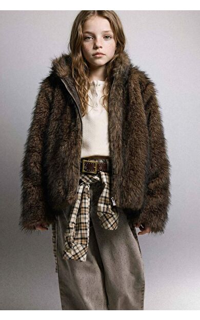 Kız Çocuk Dik Yaka Mont