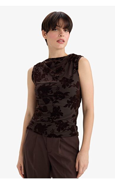 Yuvarlak Yaka Tül Kısa Kollu Tişört