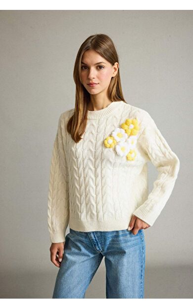 Bisiklet Yaka Çiçekli Triko Kazak