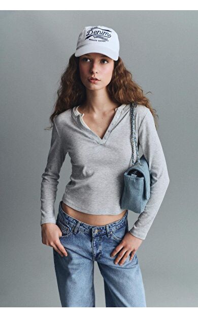 Slim Fit Dar Kesim Düğmeli Yaka Ribana Uzun Kollu Tişört