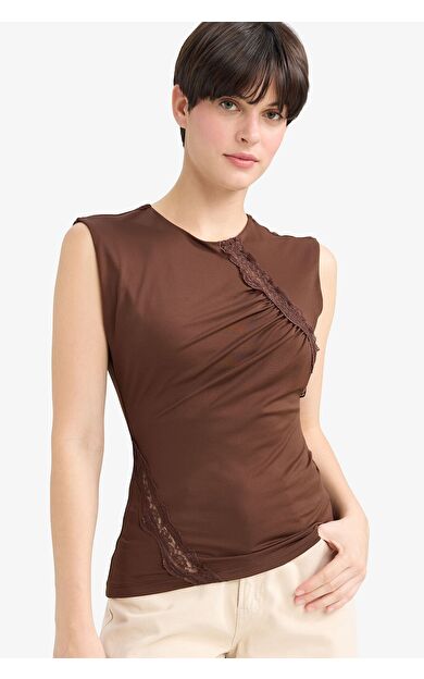 DeFacto Slim Fit Dar Kesim Bisiklet Yaka Atlet