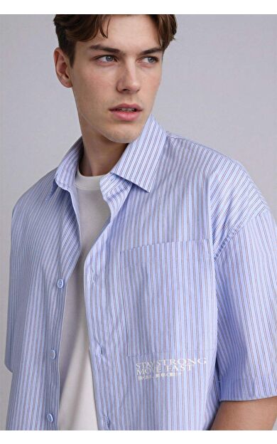 DeFacto Boxy Fıt Polo Yaka Baskılı Çizgili Kısa Kollu Gömlek