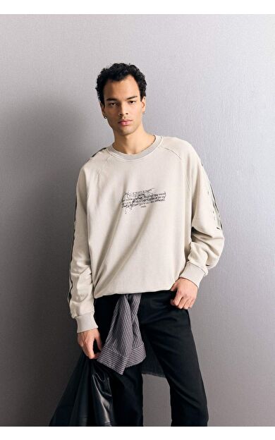 Boxy Fit Bisiklet Yaka Baskılı Sweatshirt