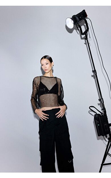 Overshirt Fit Bisiklet Yaka Payetli Kumaş Uzun Kollu Bluz