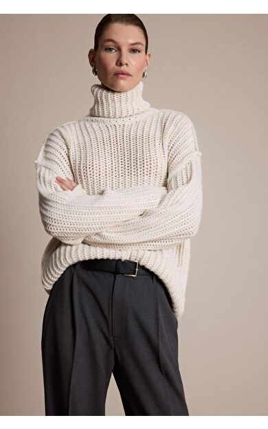 Oversize Geniş Kalıp Balıkçı Yaka Triko Kazak