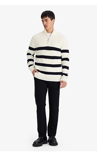 Regular Fit Cepli Düz Paça Pantolon