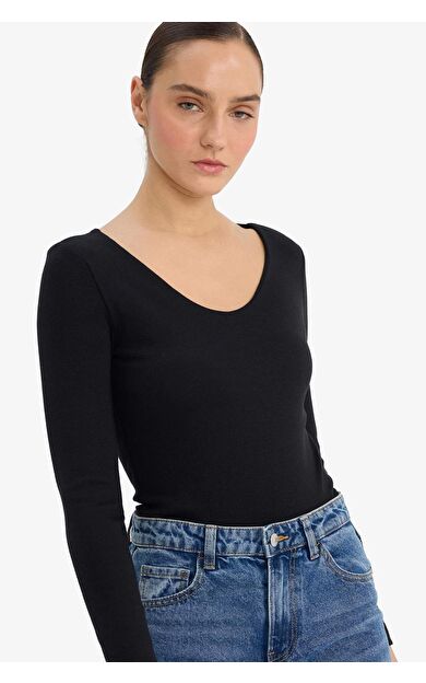 DeFacto Slim Fit Dar Kesim Basic Düz Modal Uzun Kollu Tişört
