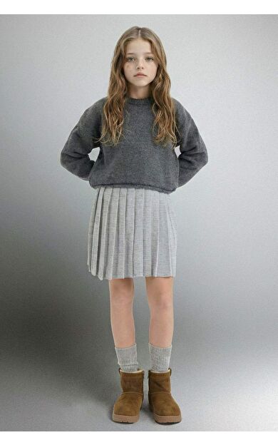 Kız Çocuk Etek