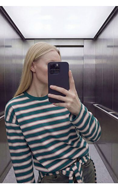 Oversize Geniş Kalıp Bisiklet Yaka Uzun Kollu Tişört