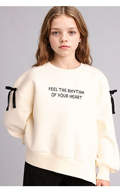 DeFacto Kız Çocuk Oversize Geniş Kalıp Romantik Baskılı İçi Yumuşak Tüylü Kalın Sweatshirt Kumaşı Sweatshirt