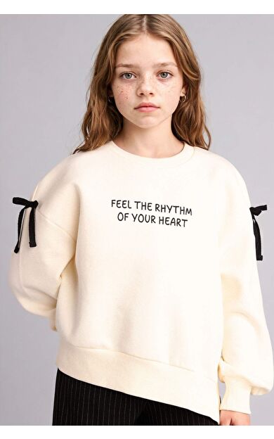 DeFacto Kız Çocuk Oversize Geniş Kalıp Romantik Baskılı İçi Yumuşak Tüylü Kalın Sweatshirt Kumaşı Sweatshirt