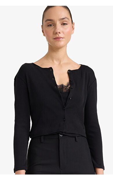 DeFacto Slim Fit Dar Kesim V Yaka Ribana Uzun Kollu Tişört