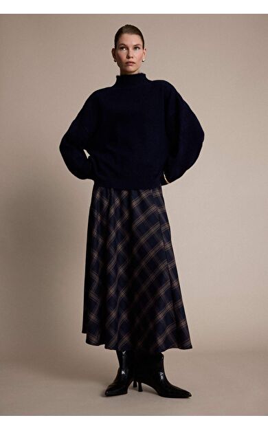 A Kesim Kareli Normal Bel Midi Etek