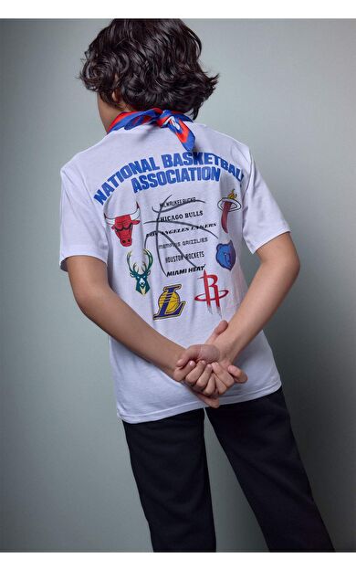 DeFacto NBA New Regular Fıt Bisiklet Yaka Kısa Kollu Tişört Erkek Çocuk