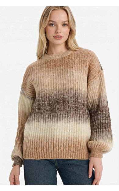 Regular Fit Bisiklet Yaka Romantik Baskılı Kazak