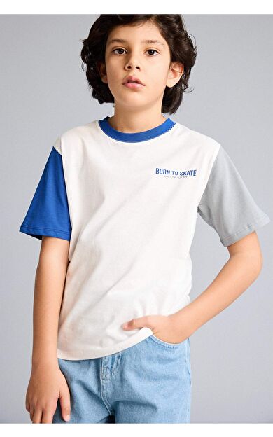 New Regular Fıt Bisiklet Yaka Slogan Baskılı Kısa Kollu Tişört Erkek Çocuk