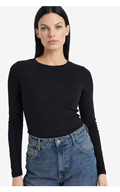 Slim Fit Dar Kesim Bisiklet Yaka Basic Düz Modal Uzun Kollu Tişört