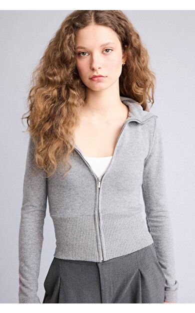 Fıtted Yarım Balıkçı Yaka Hırka