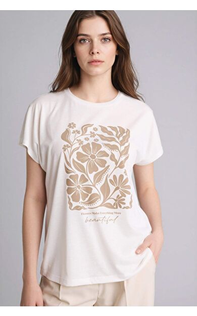 Bisiklet Yaka Çiçekli Kısa Kollu Tişört