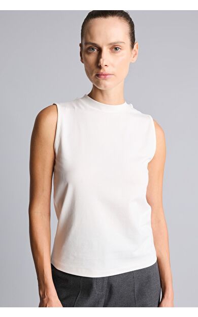 DeFacto Slim Fit Yarım Balıkçı Yaka Kolsuz Atlet