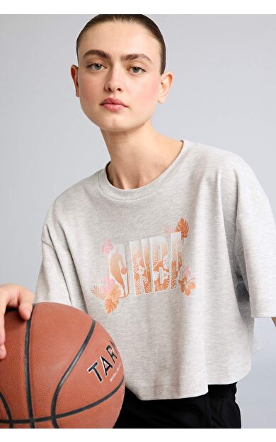 DeFacto NBA Wordmark Relax Fıt Bisiklet Yaka Sporcu Kısa Kollu Tişört