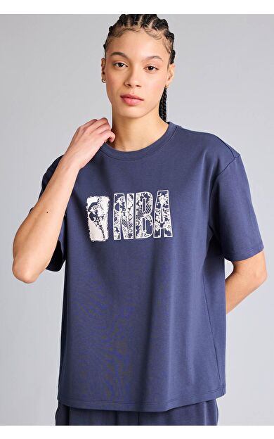 DeFacto NBA Wordmark Relax Fıt Kısa Kollu Tişört