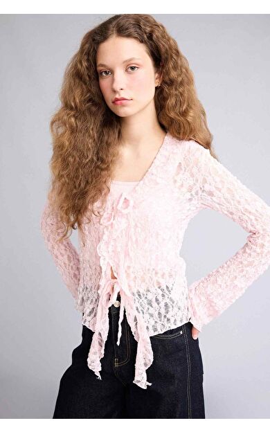 Fıtted Bağlamalı Dantel Bluz