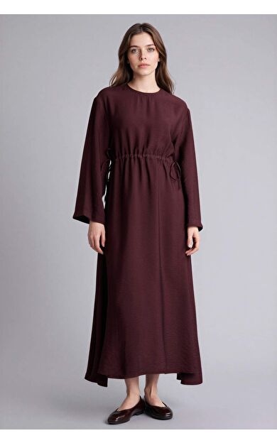 Beli Lastikli Midi Elbise