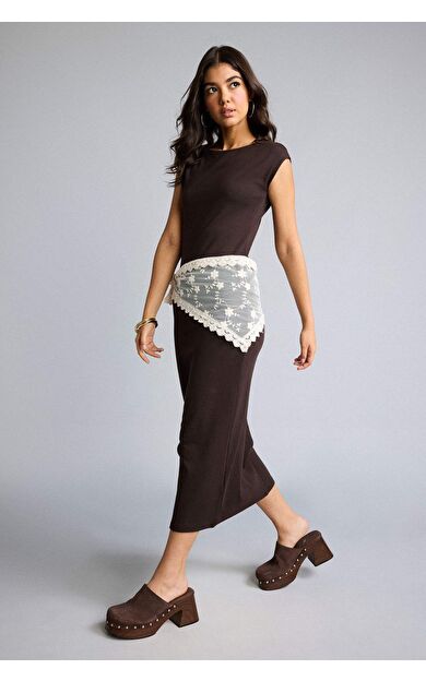 DeFacto Bodycon Vücudu Saran Dik Yaka Modal Kısa Kollu Maxı Elbise