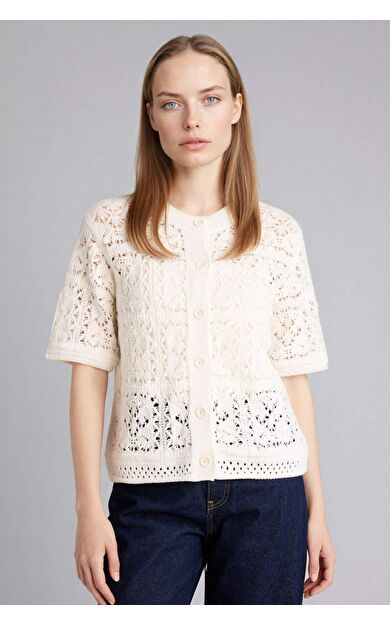 DeFacto Regular Fıt Bisiklet Yaka Ajurlu Triko Hırka