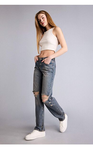DeFacto Slım Fıt Yırtık Detaylı Düşük Bel Uzun Jean Yıkamalı Pantolon