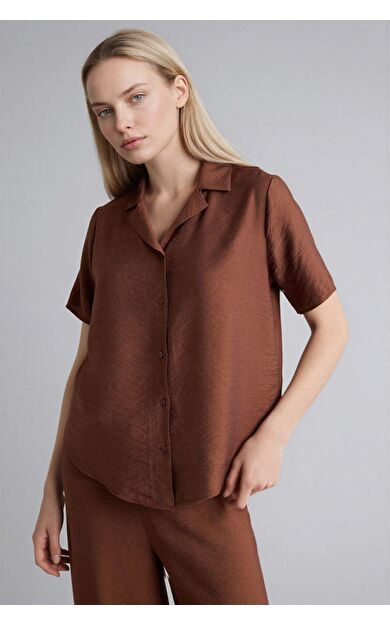 DeFacto Regular Fıt Polo Yaka Kısa Kollu Gömlek