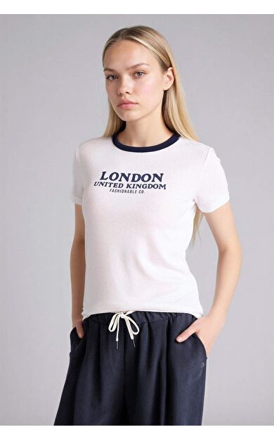 Regular Fıt Bisiklet Yaka Baskılı Ribana Kısa Kollu Tişört