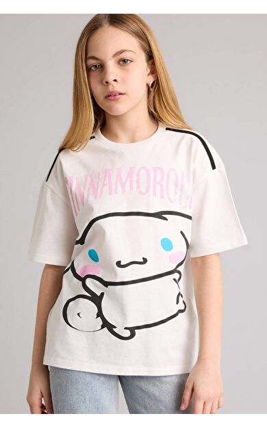 Hello Kitty  Oversıze Bisiklet Yaka Kısa Kollu Tişört Kız Çocuk