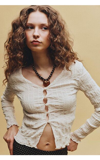 Fıtted Düğmeli Yaka Uzun Kollu Tişört