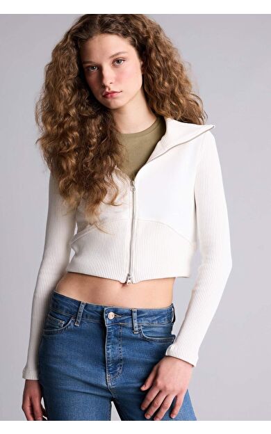 Fıtted Kapüşonlu Kalın Kumaş Hırka