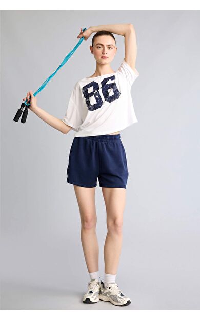 DeFacto Standart Fıt Sporcu Crop Fit Modal Lacivert Şort