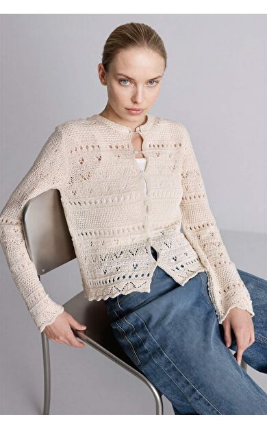 DeFacto Regular Fıt Yuvarlak Yaka Triko Hırka