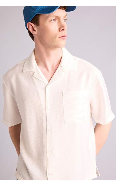 DeFacto Boxy Fıt Apaş Yaka Krinkıl Kumaş Kısa Kollu Gömlek