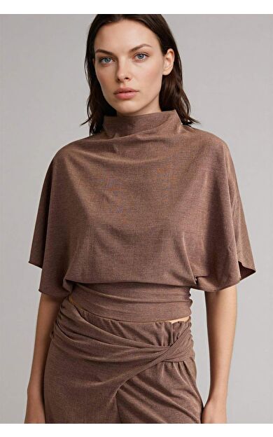 DeFacto Slım Fıt Yarım Balıkçı Yaka Krep Kısa Kollu Tişört