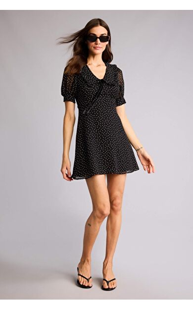 DeFacto V Yaka Puantiye Şifon Kısa Kollu Mini Elbise