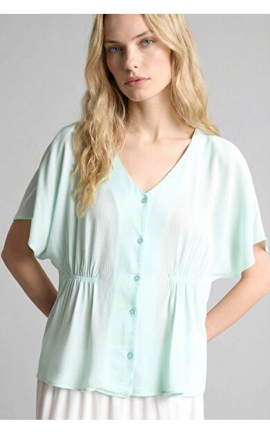 DeFacto Relax Fıt V Yaka Krinkıl Viskon Kısa Kollu Gömlek